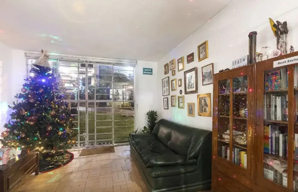 Florentina Hostal