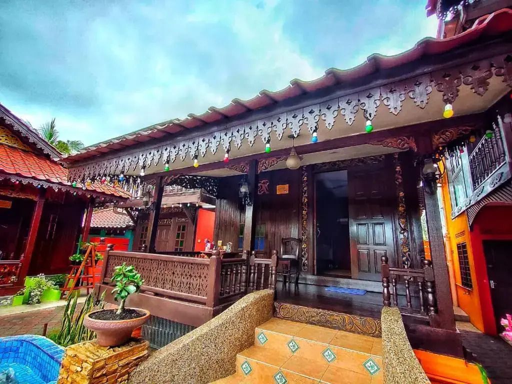 Hotel Zamburger Muar Village