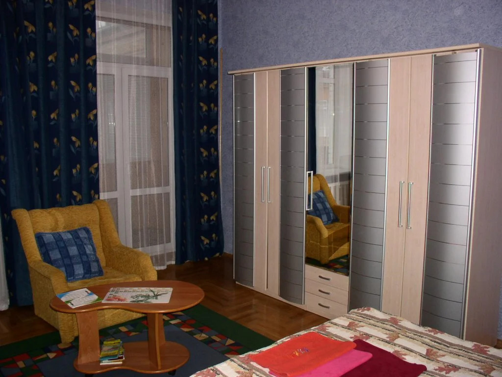 Absolut Hostel