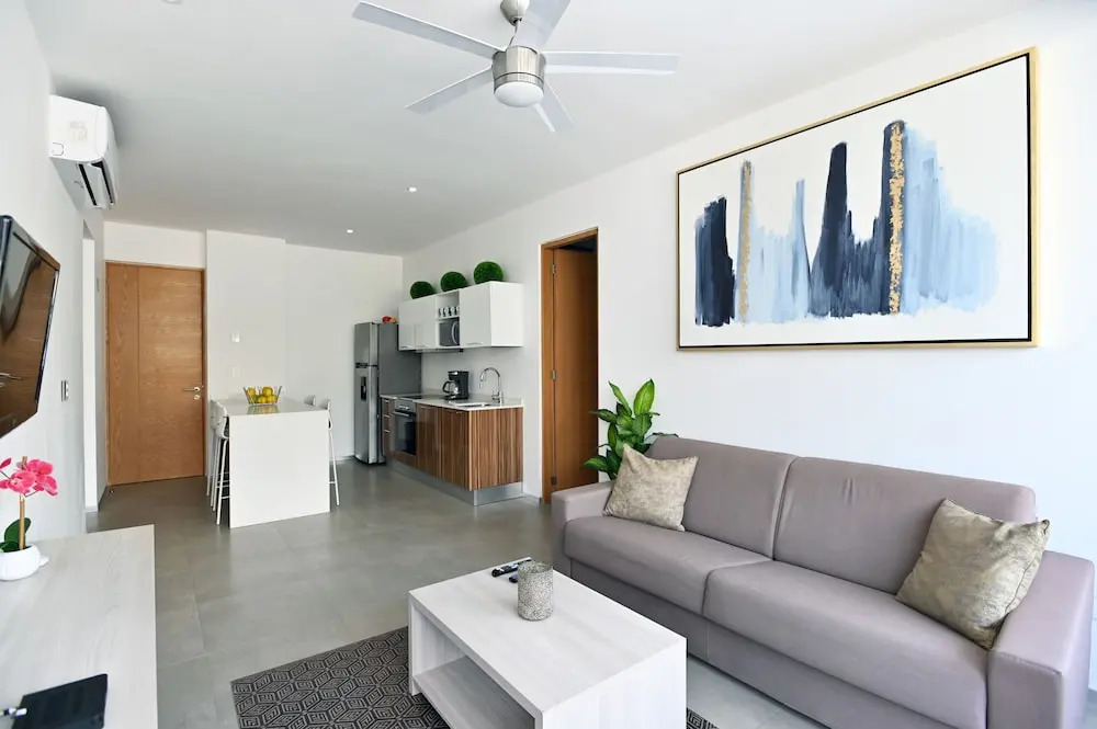 The City 1 BD