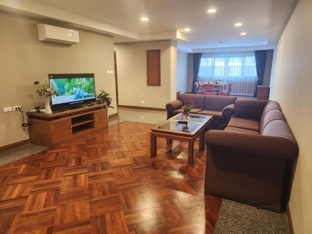 United Tower Thonglor by Aspira