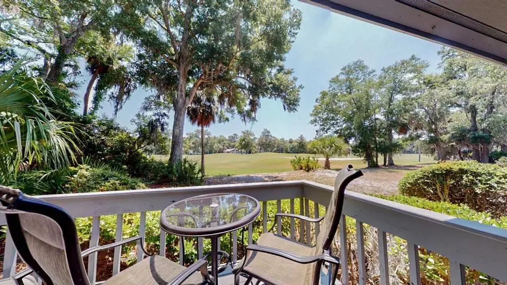 272 Turnberry Village