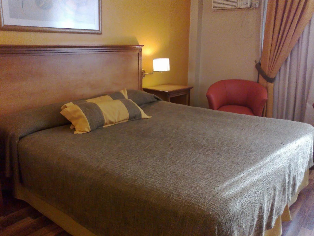 Tritone Hotel