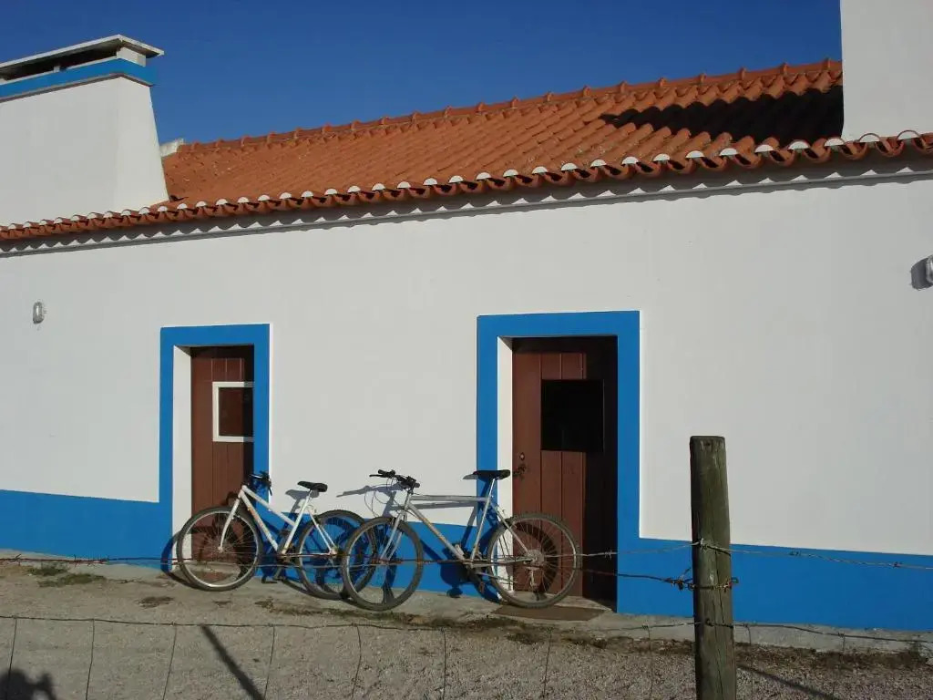 Montadinho Houses