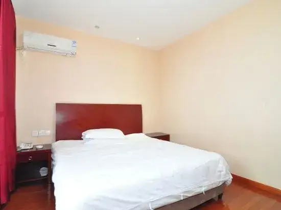Xintiandi Hotel