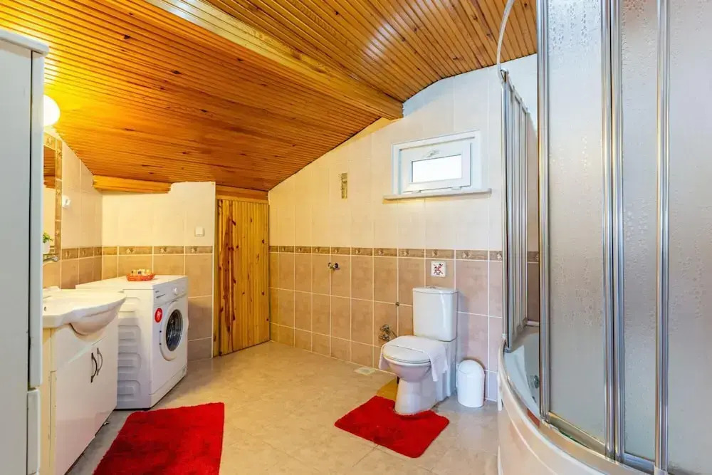 Amazing House with Sea View in Bakirkoy