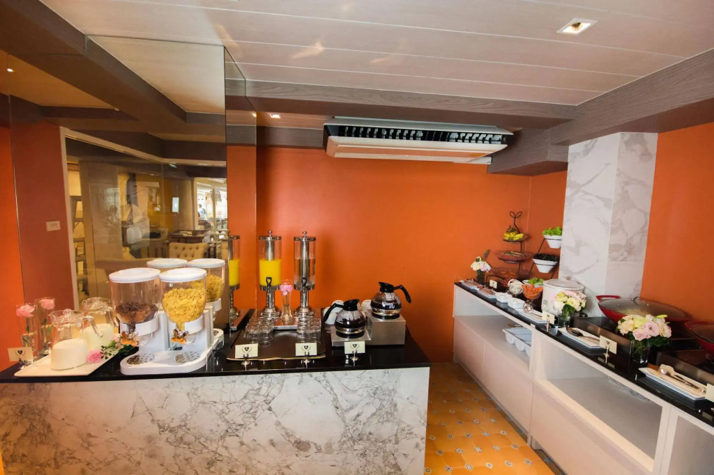 Khaosan Palace Hotel