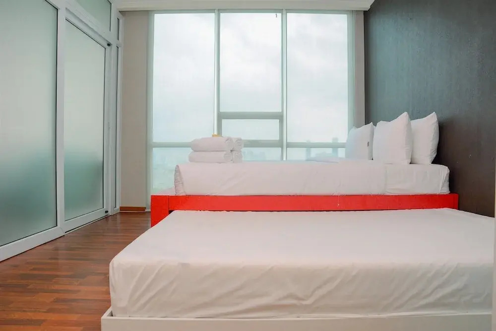 Comfortable and Homey 1BR Apartment at Ancol Mansion
