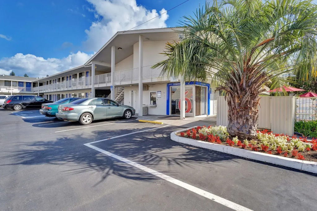 Motel 6 Santa Rosa - South
