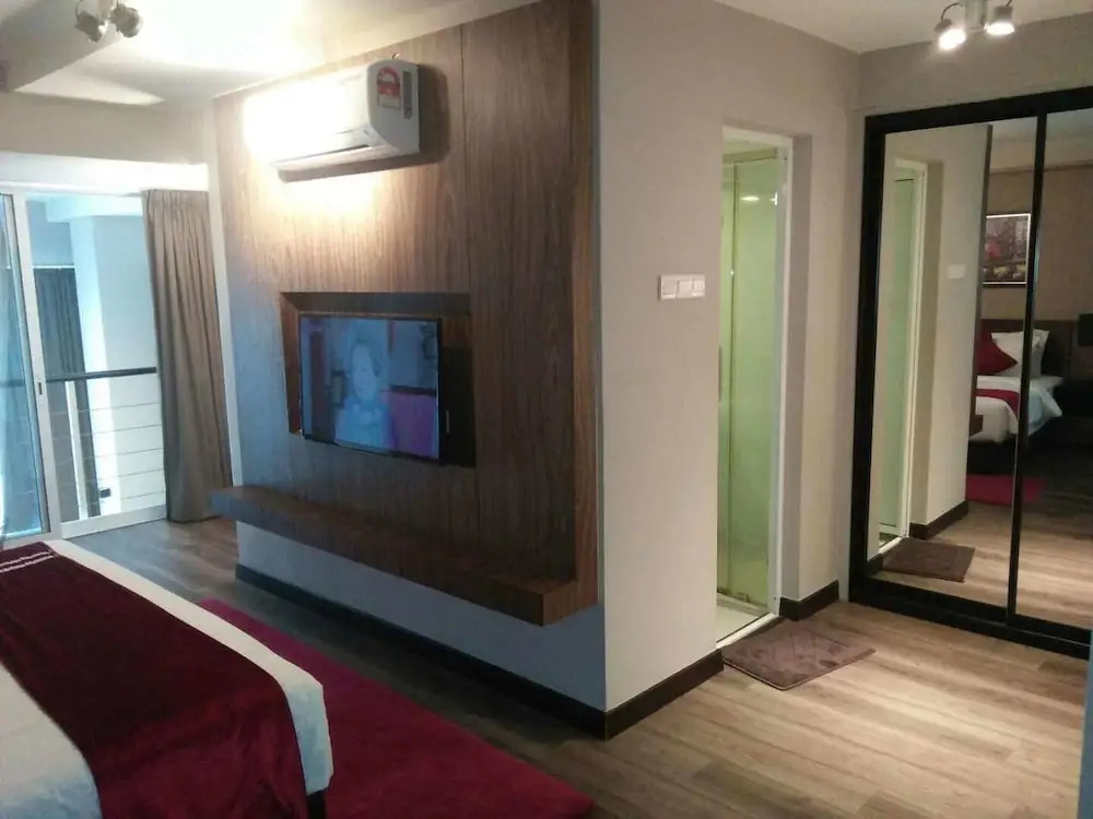 Urbano Luxury Homestay