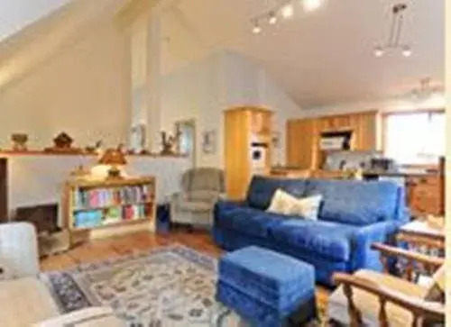 Royston House Bed And Breakfast