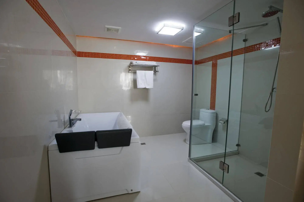 Omega Hotel Liyang