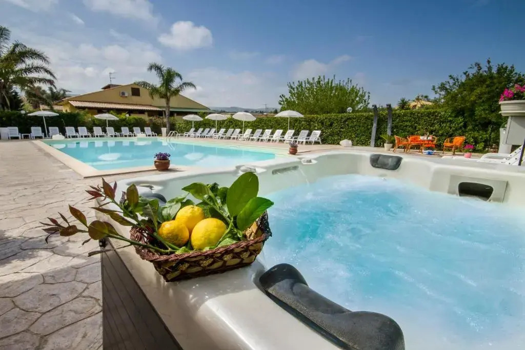 Casa Vacanza Paradise vicino Cefalù con servizio di piscina a 3 chilometri
