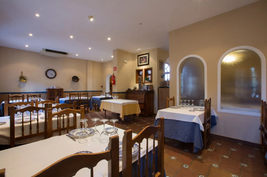 Hotel Humaina