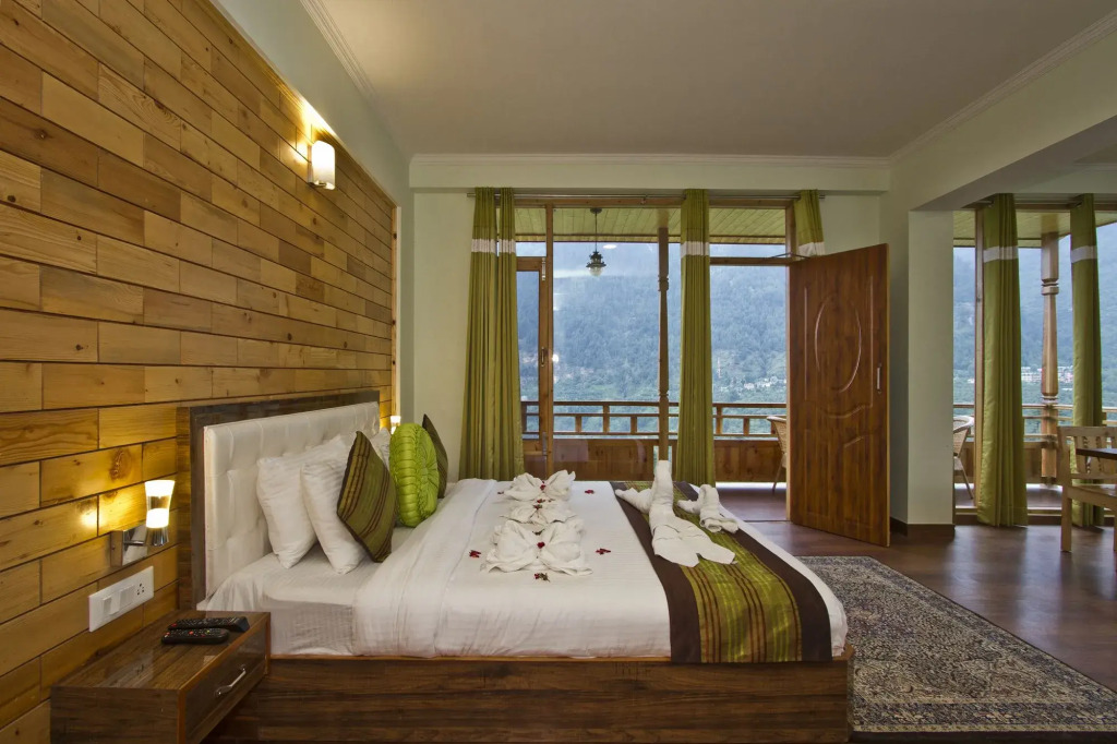 Snow Flakes Resort And Spa Centrally Heated Luxury Resort