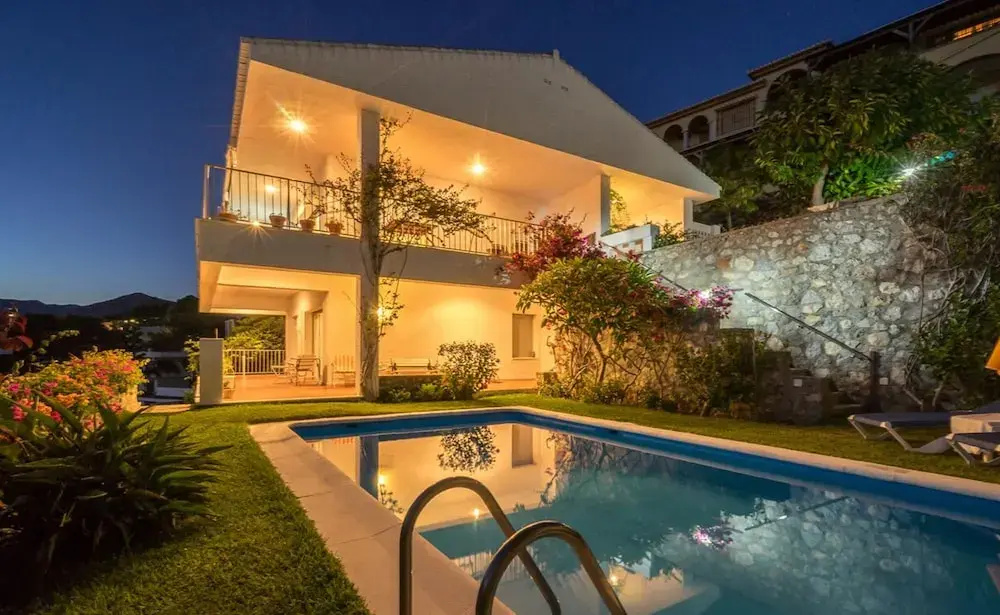 Villa With 4 Bedrooms in La Herradura, With Wonderful sea View, Private Pool, Furnished Terrace Near the Beach