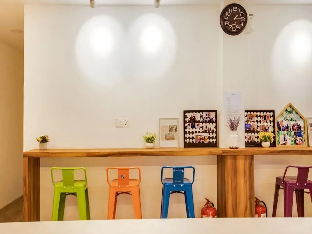 Oyo 89659 Jom Hotel