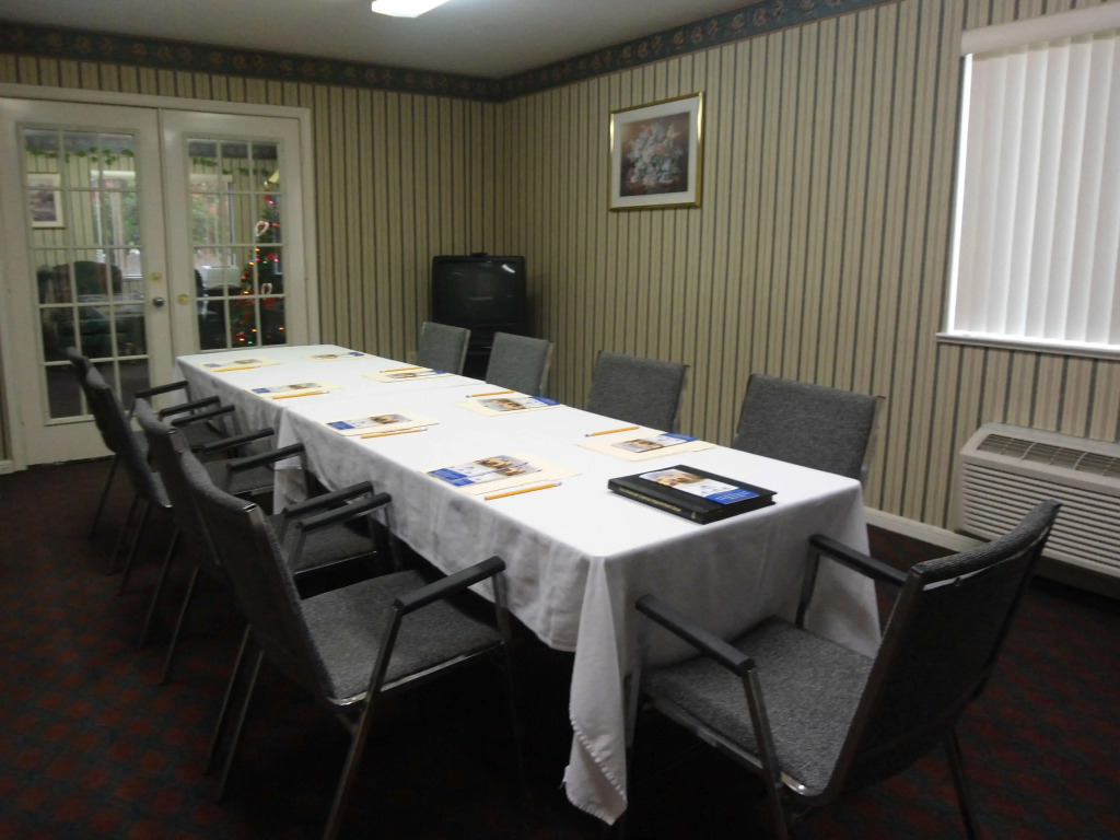 Americas Best Value Inn and Suites Houston/Northwest Brookhollow