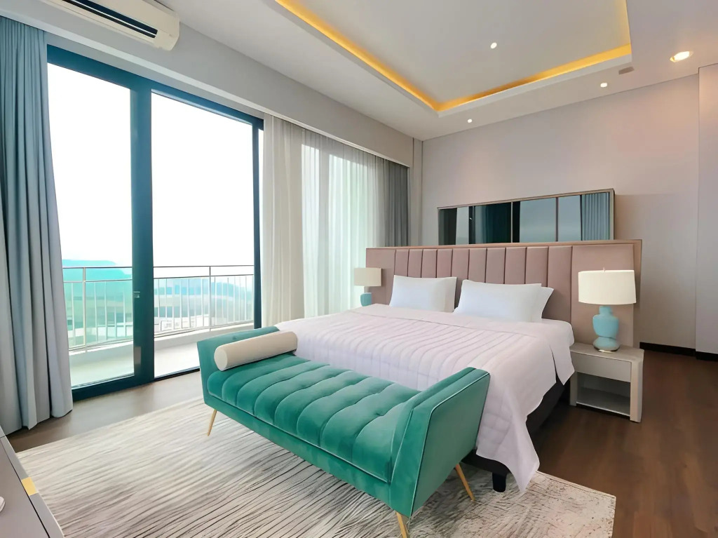 Senyum World Hotel