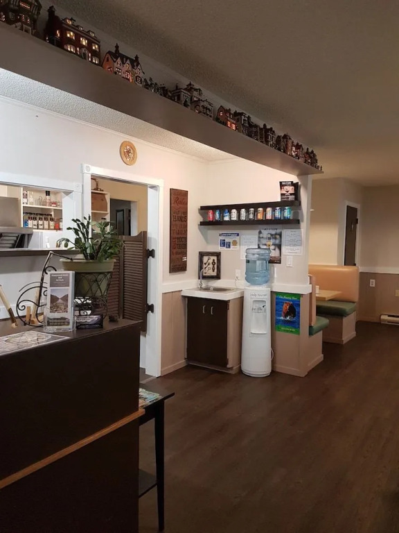 Rivermount Motel