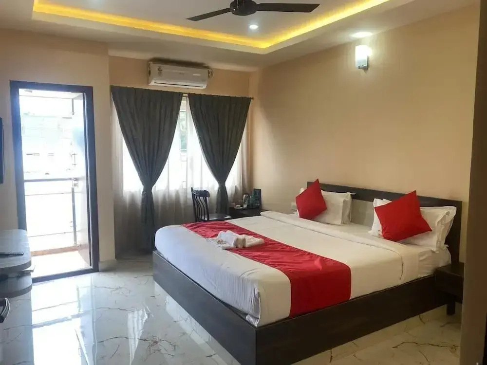Aura By Agira Hotels