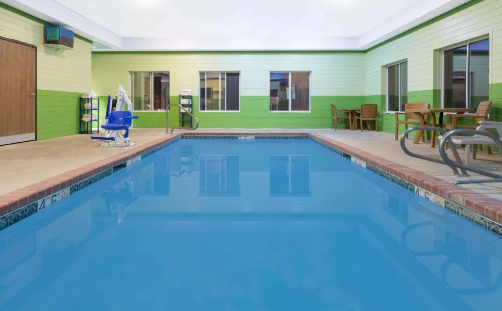 Quality Inn & Suites
