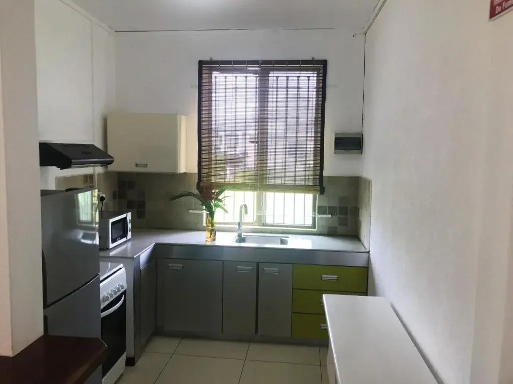 Apartment With one Bedroom in Pereybere, With Shared Pool, Enclosed Garden and Wifi - Near the Beach