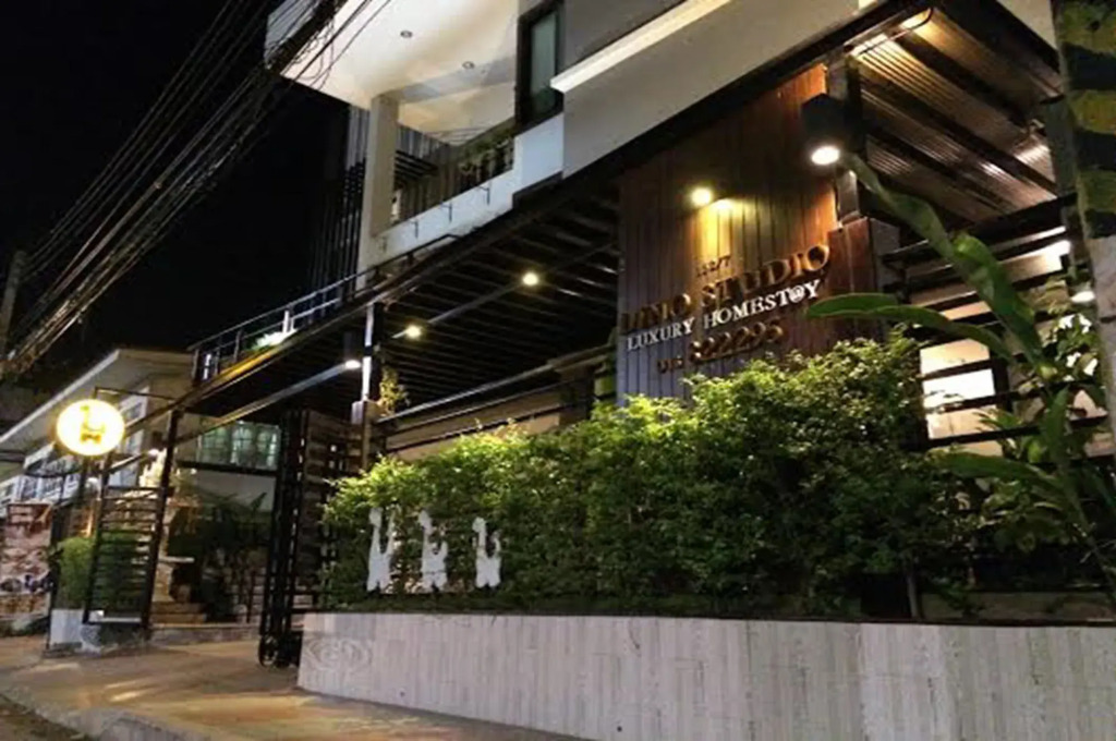 Dino Studio