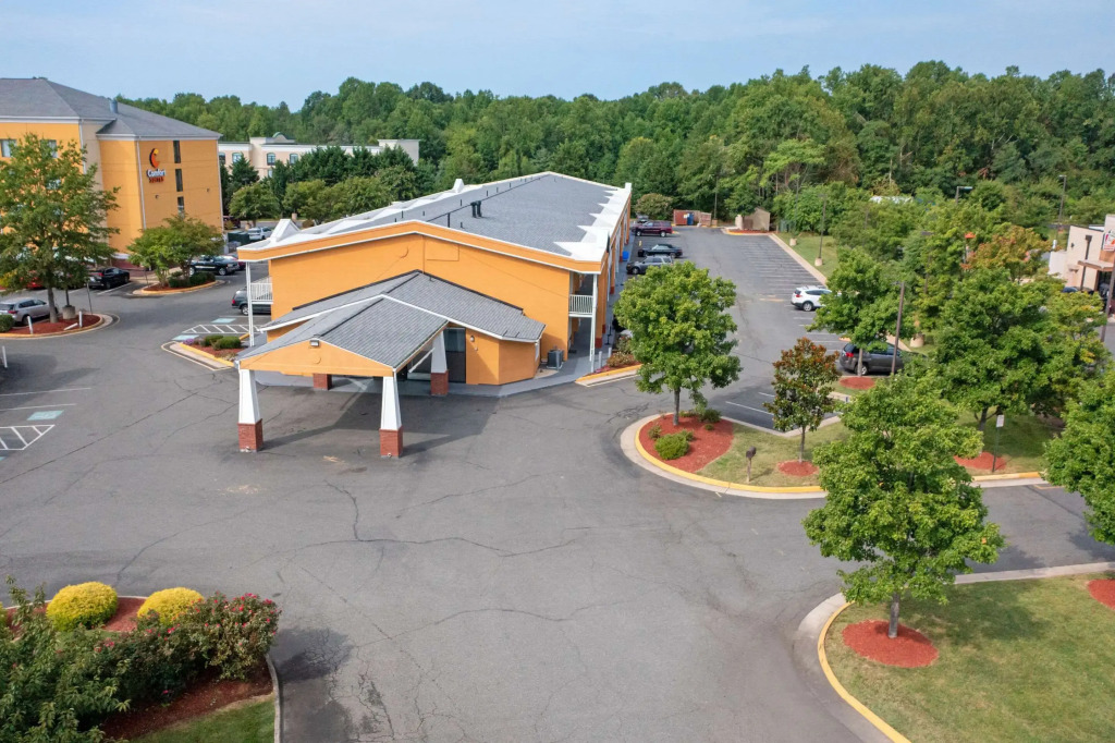 Quality Inn Fredericksburg near Historic Downtown