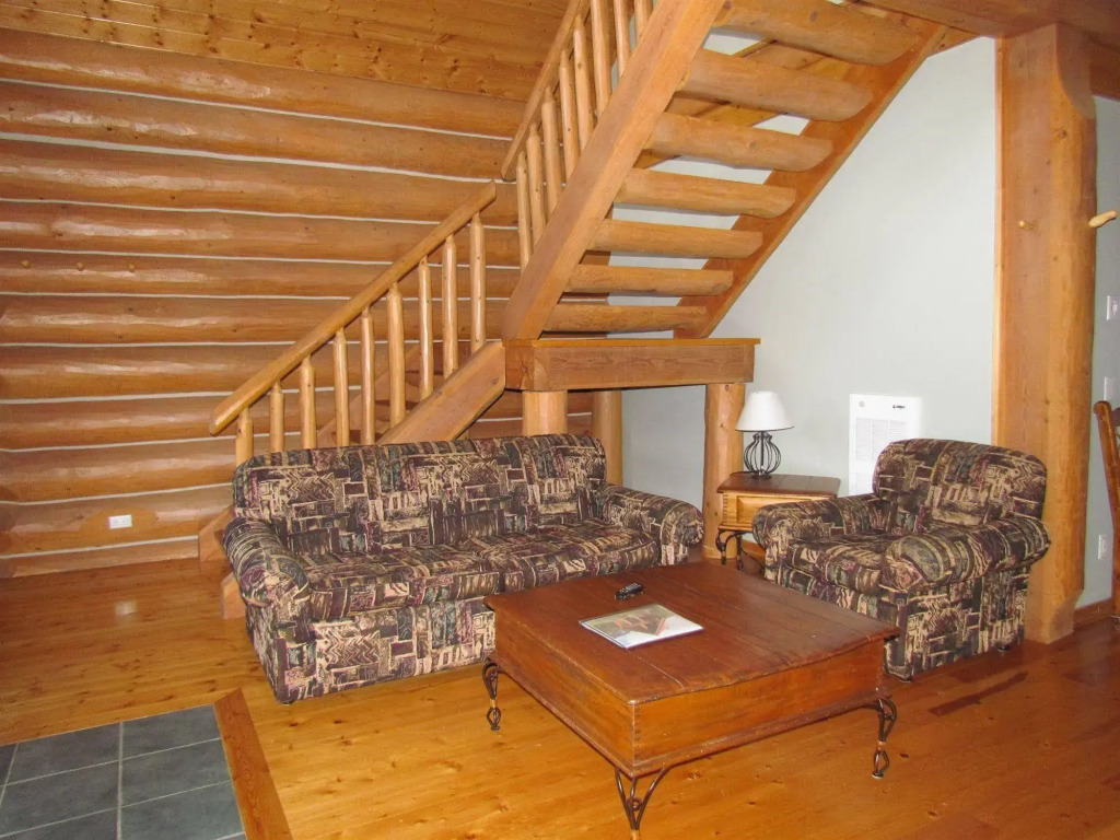 Chancellor Peak Chalets