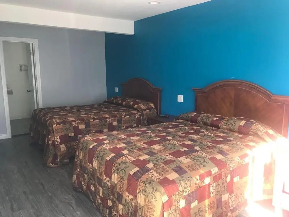 Deano's Motel