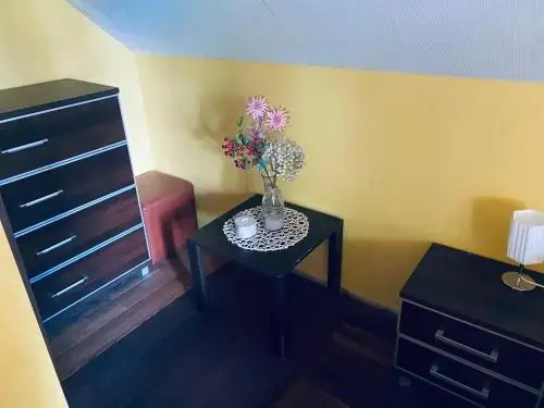 Pokoje pod Dębami