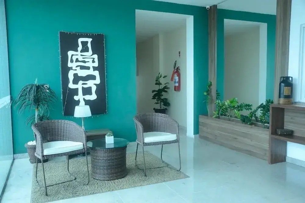 Lindo Amplo 3 Quarto em Prédio Frente Mar