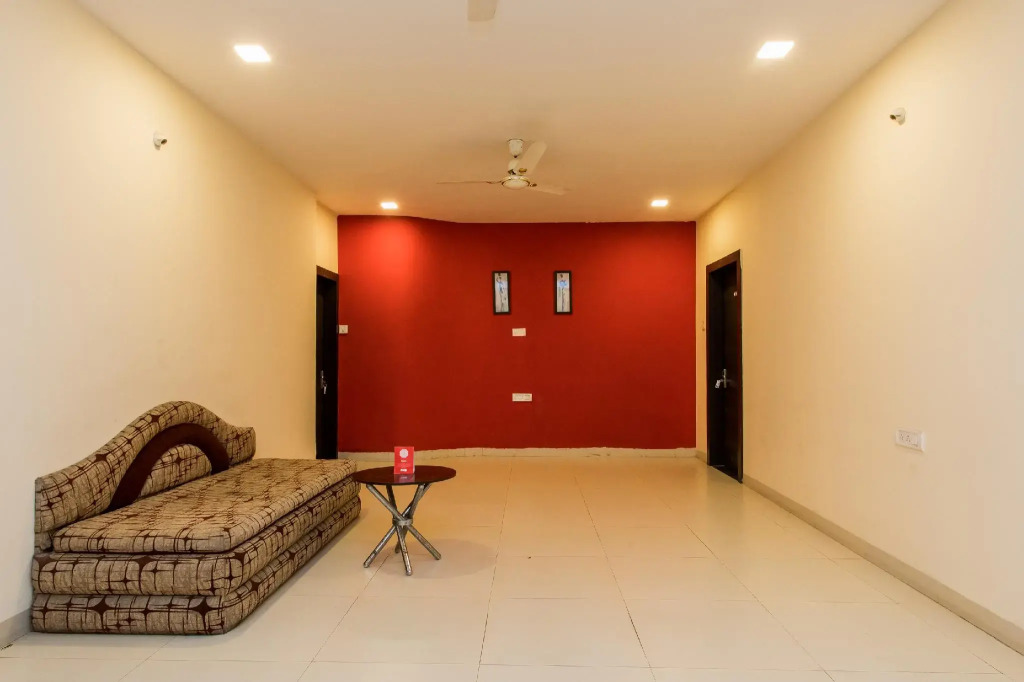 OYO 2533 Hotel Pride