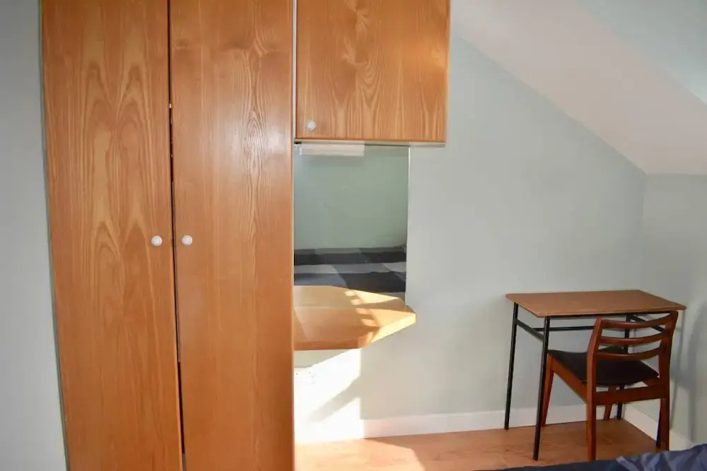 1 Bedroom Home in Dublin with Parking