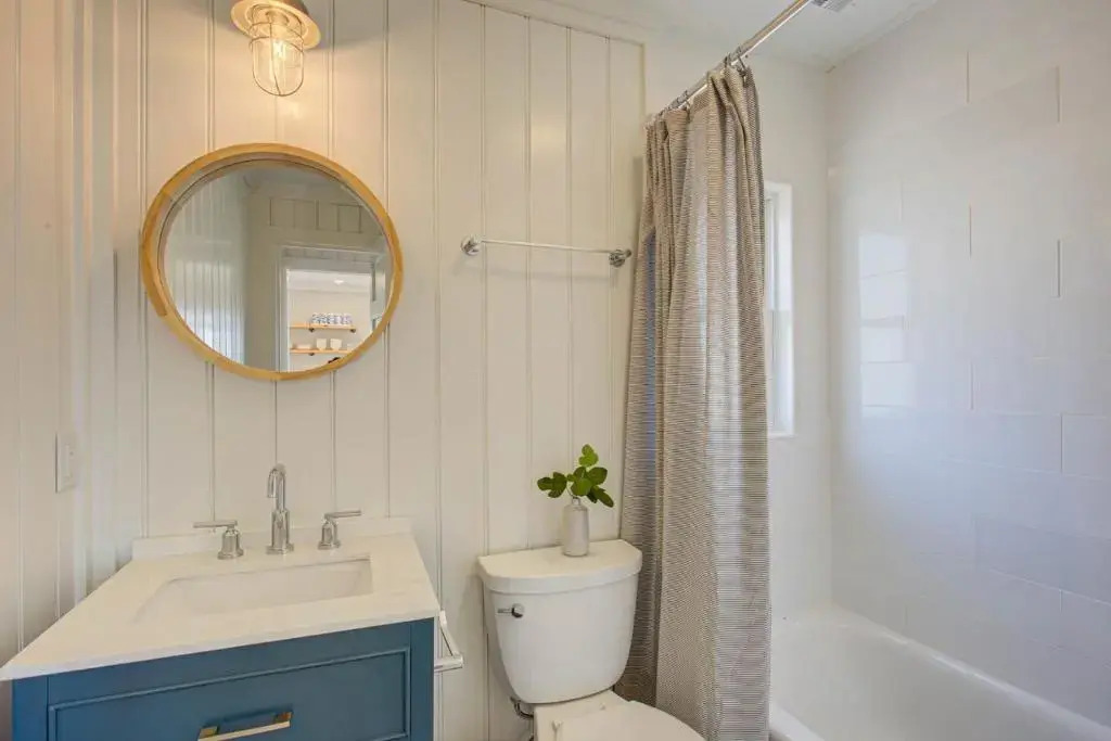 4065 Downwinder Oceanfront
