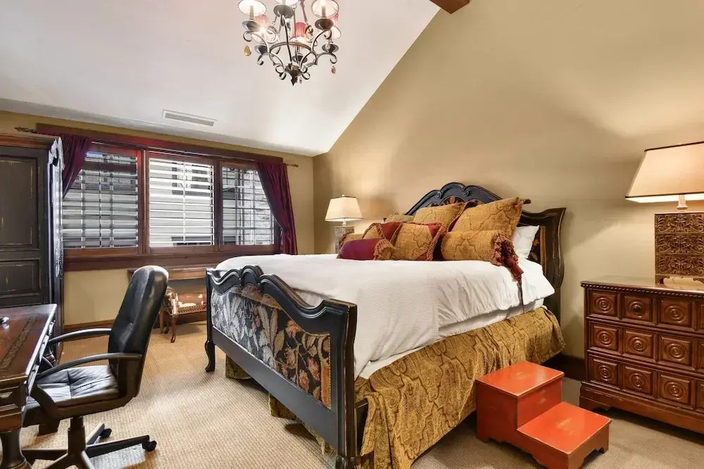 Arrowleaf by Luxury Mountain Destination
