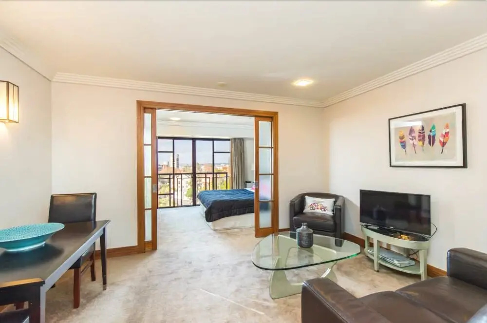 QV Heart of Auckland - 880