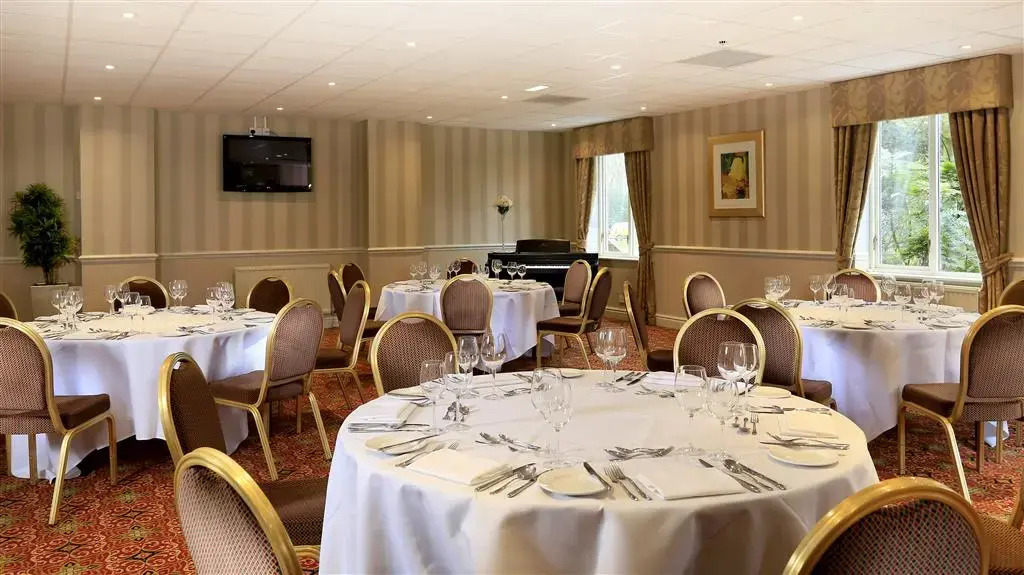 Macdonald Kilhey Court Hotel