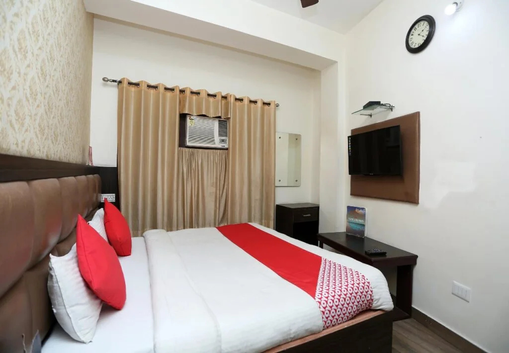 Comfort Inn By OYO Rooms