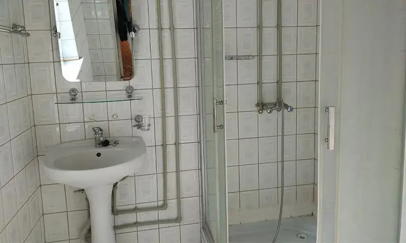 Дом Жени и Люды
