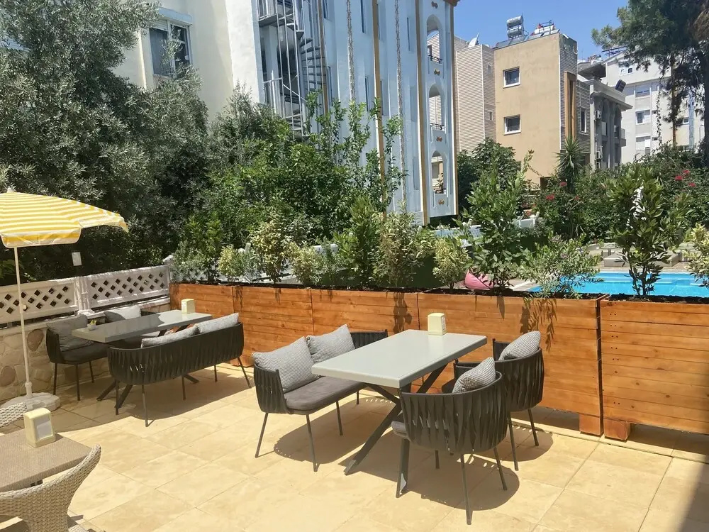 serenity suit family otel konyaaltı