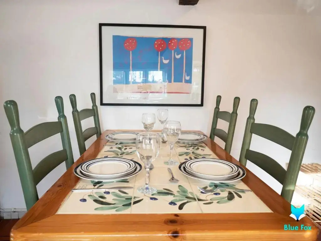 Bere Cottrage -Beamed 400 year old cottage, giving you a taste of the Garden of England