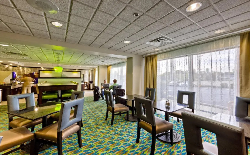 Holiday Inn Express Chillicothe East by IHG