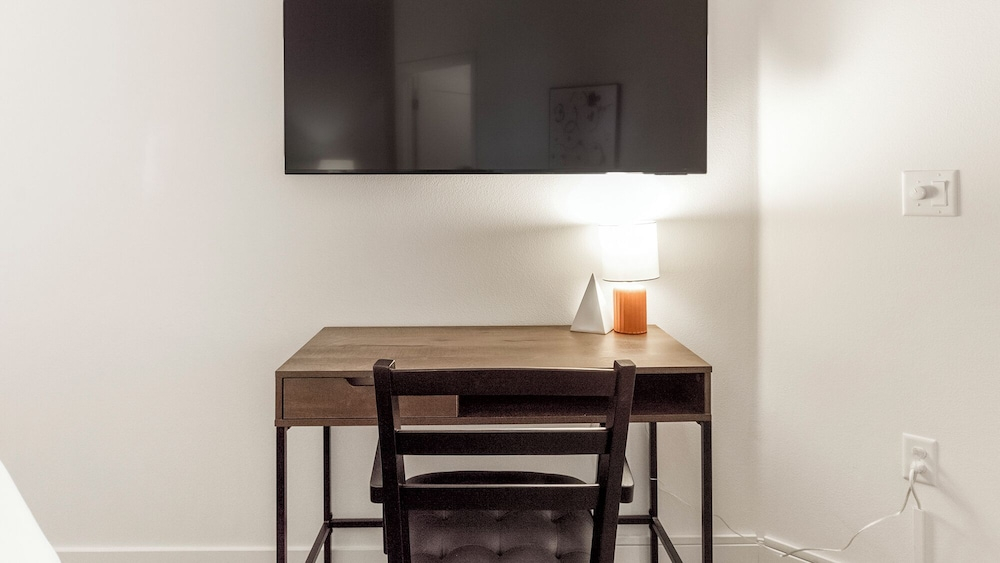Landing Furnished Apartments near USAFA