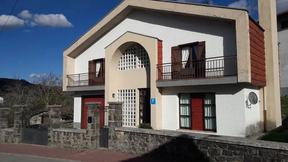 Pensión El La