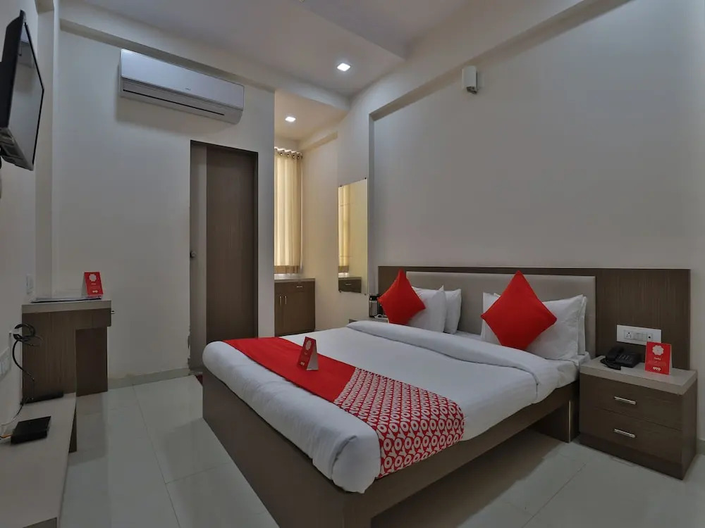 OYO 12309 Hotel Ananya