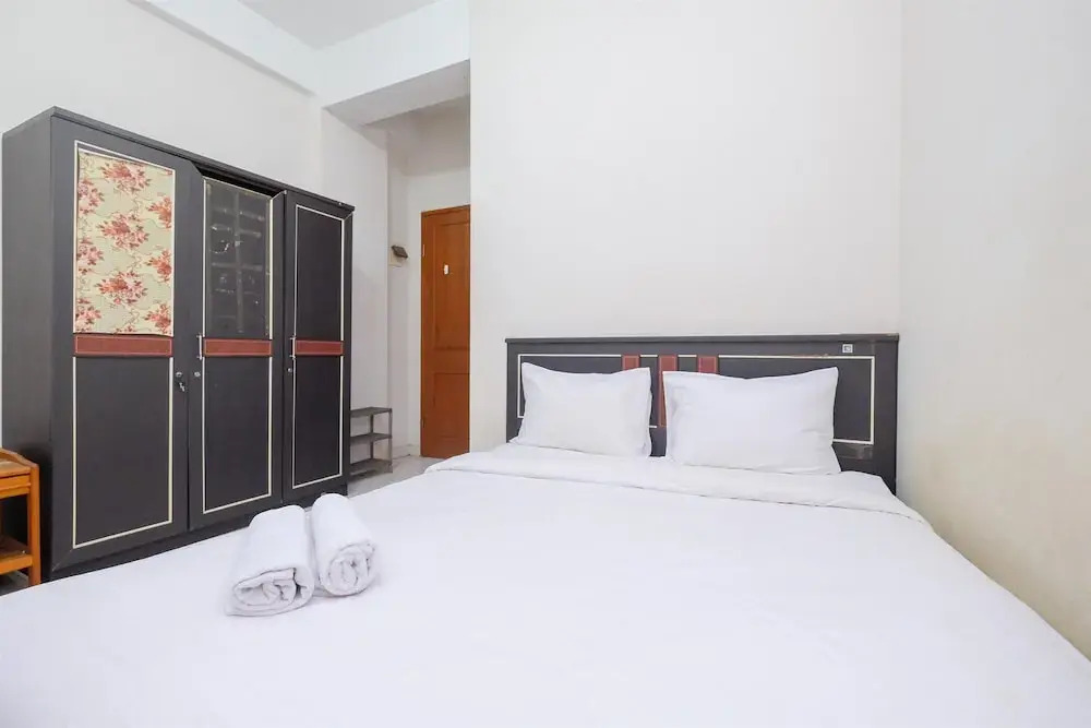 Best Strategic Studio At Margonda Residence 1 Apartment