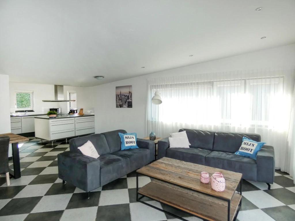 Holiday Home De Meerparel-1 by Interhome