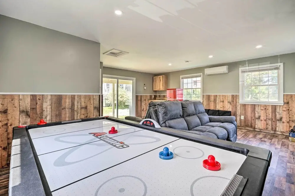 Walk to Lake George: Family Escape w/ Game Room!